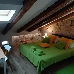Lukadora , Pula Croacia